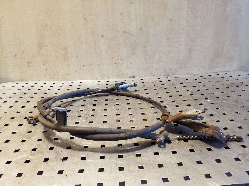 Handbrake/parking brake wiring cable – left