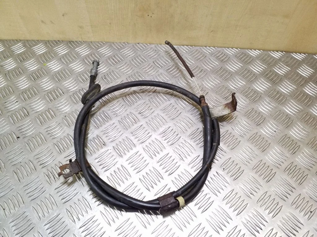 Käsipiduri trossid – Subaru Legacy (1999-2003), parem
