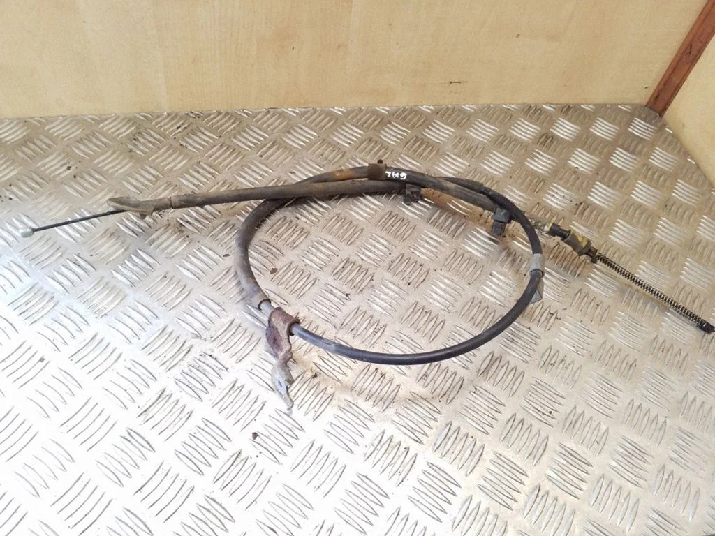 Handbrake/parking brake wiring cable – right