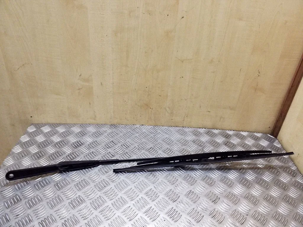 Windshield/front glass wiper blade 80005697B