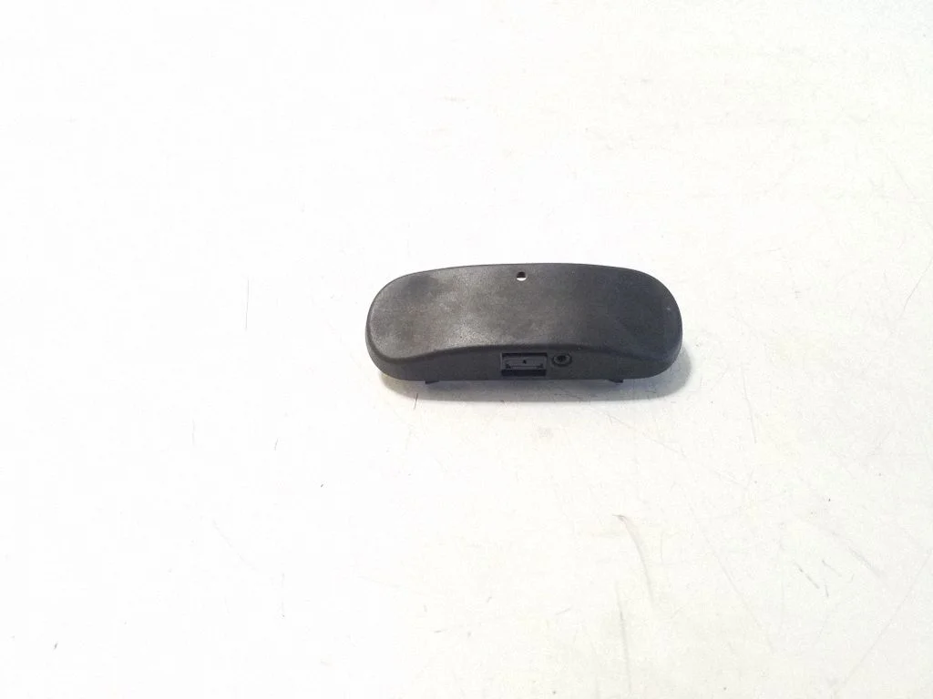 Windshield washer spray nozzle 5H0955985