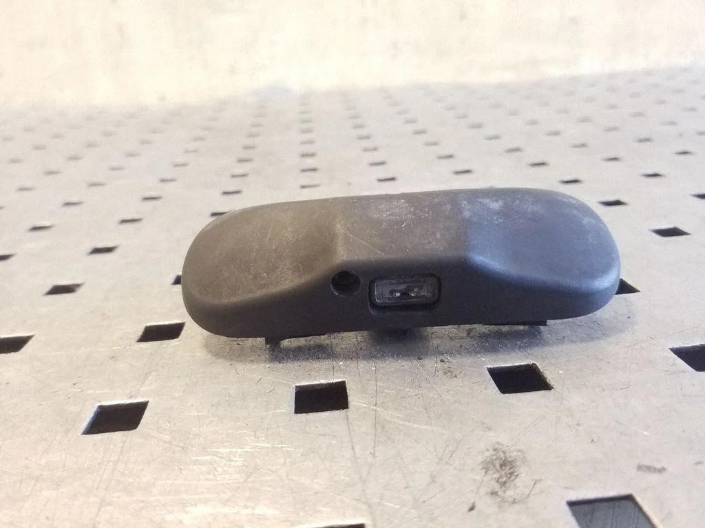 Windshield washer spray nozzle 5M0955985C
