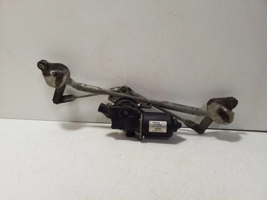 Front wiper linkage and motor 851100F020