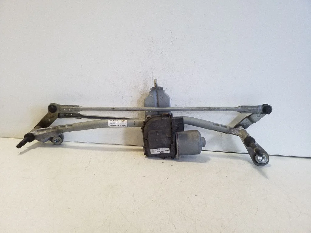 Front wiper linkage and motor 31696284