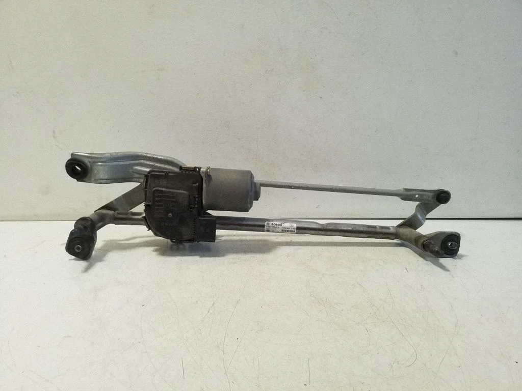 Front wiper linkage and motor 339702201D