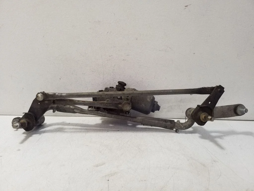 Mechanizm wycieraczek z silniczkiem – Jeep Grand Cherokee (2010-2021)