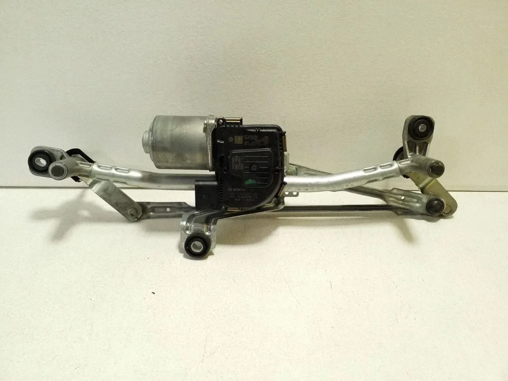 Front wiper linkage and motor 11C955119A
