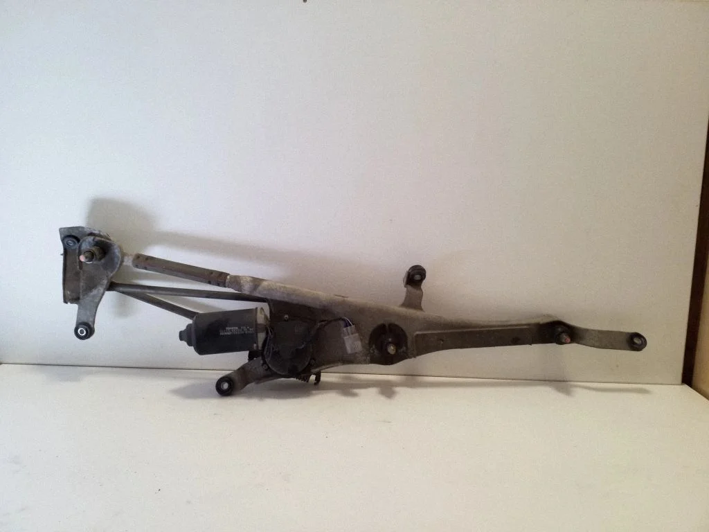 Front wiper linkage and motor 8511048150
