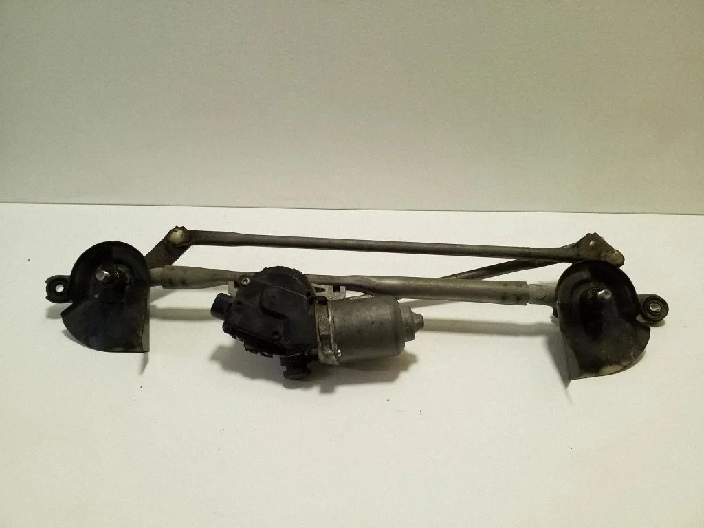 Front wiper linkage and motor 1593003462