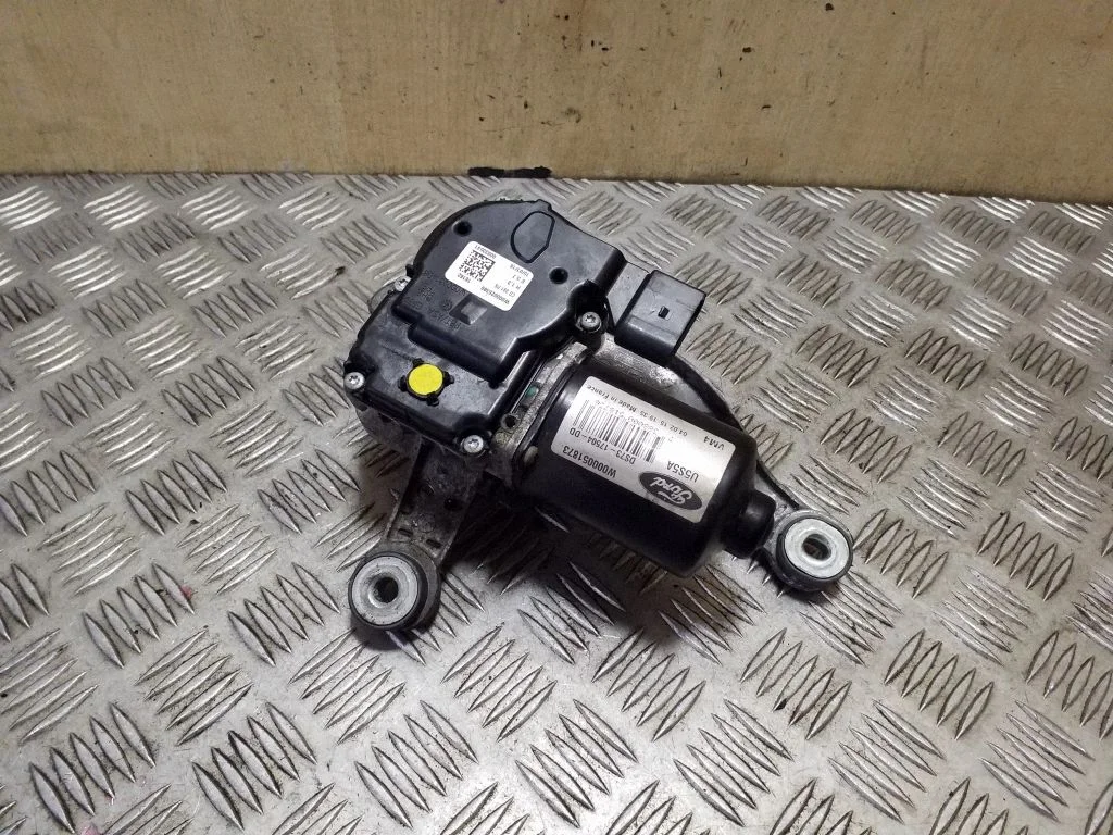 Front wiper linkage and motor DS7317504DD