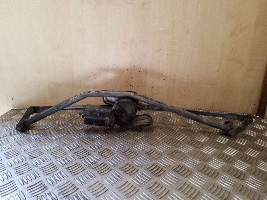 Front wiper linkage and motor 701955603