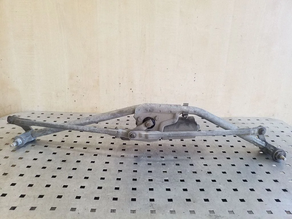 Front wiper linkage and motor 701955113B