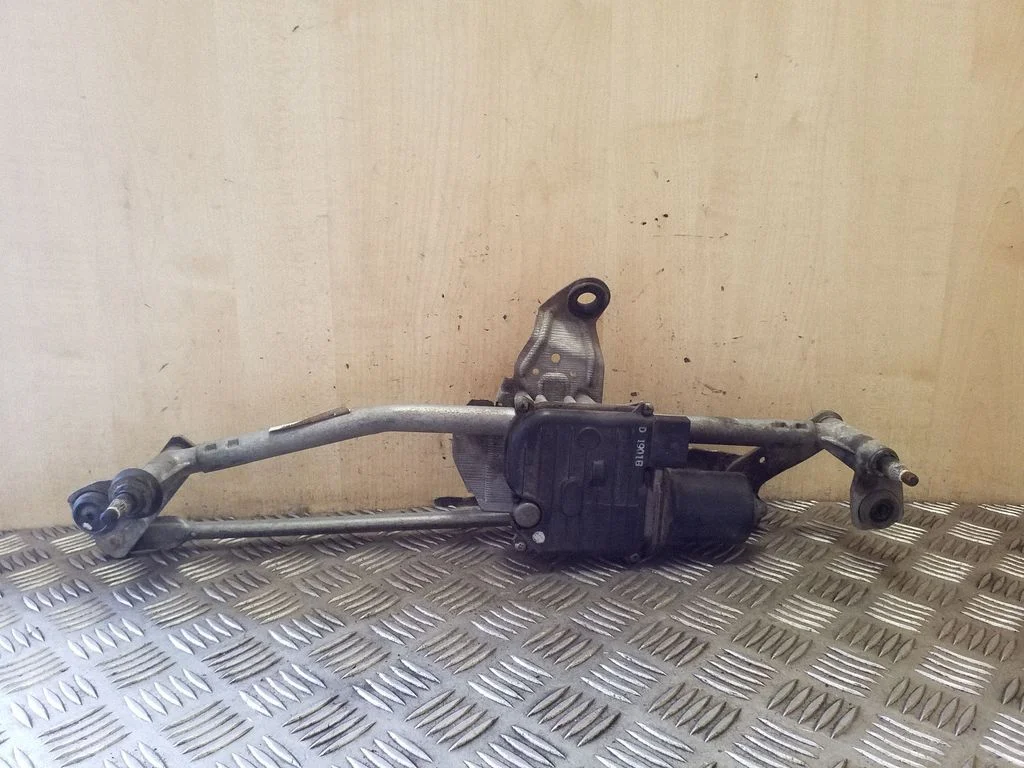 Front wiper linkage and motor 3C8955023G