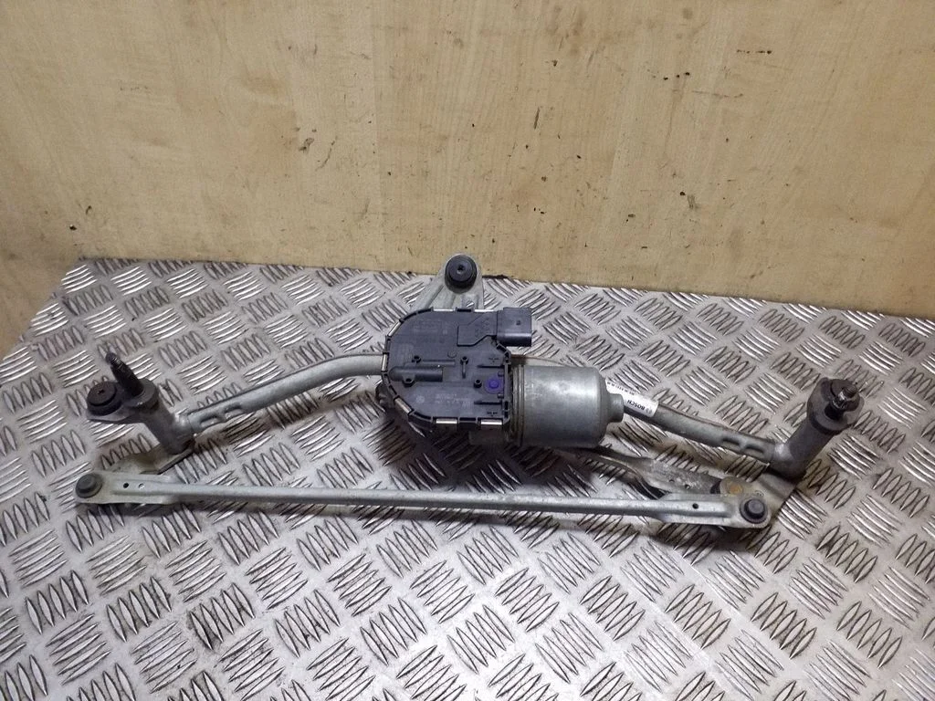 Front wiper linkage and motor 3G2955119A