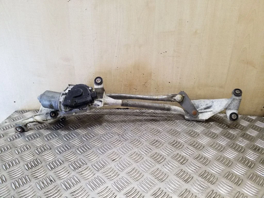 Mechanizm wycieraczek z silniczkiem 1593000741
