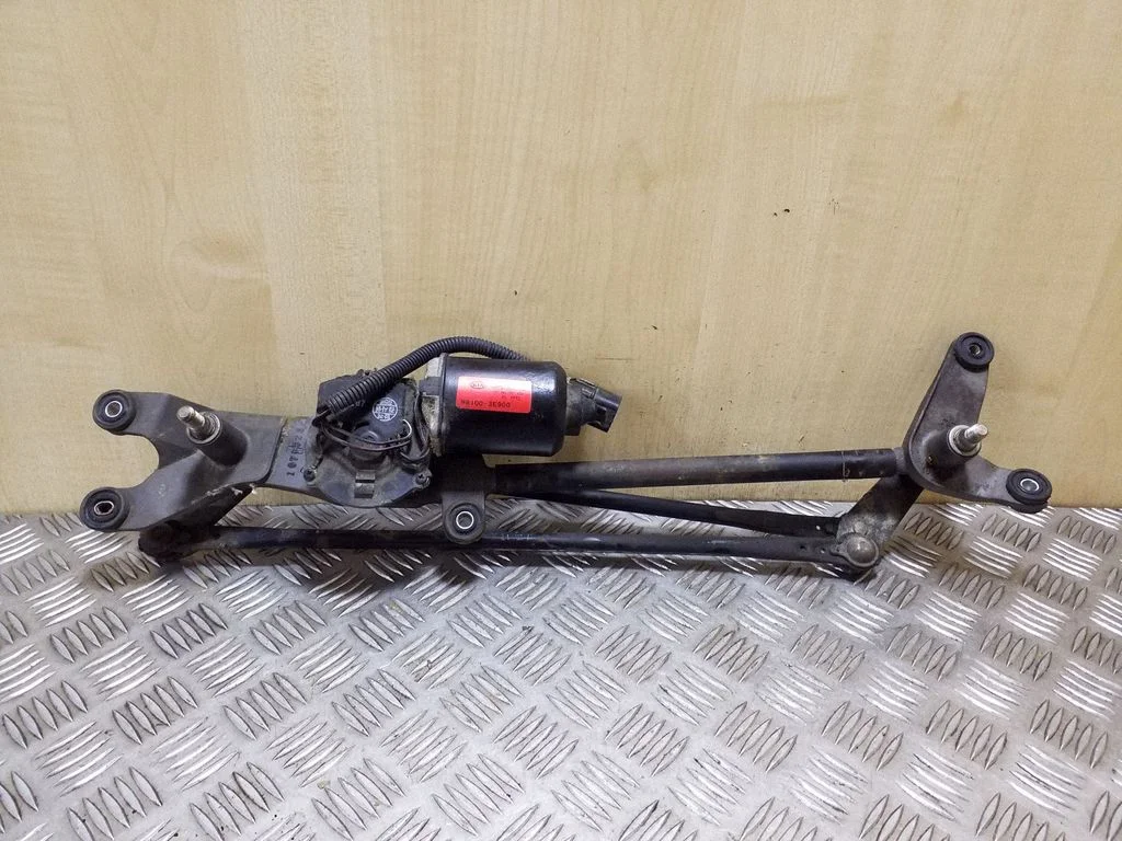 Front wiper linkage and motor 981003E900