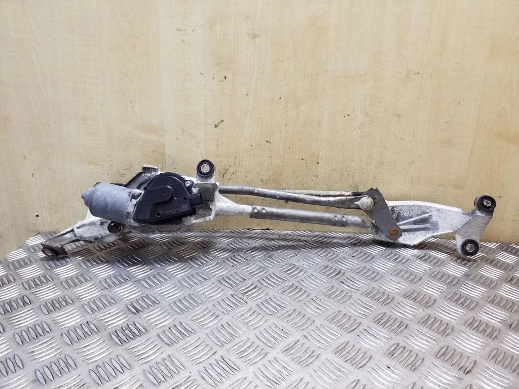 Front wiper linkage and motor 1593000742