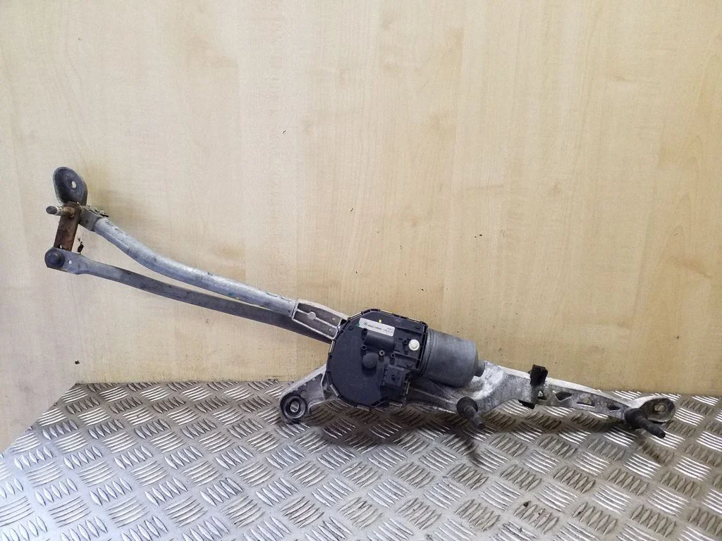 Mechanizm wycieraczek z silniczkiem 0390241844