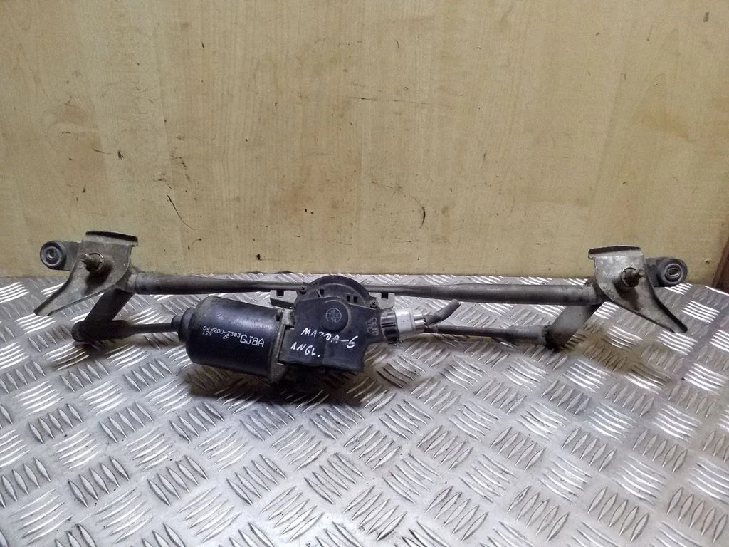 Front wiper linkage and motor 8492002383