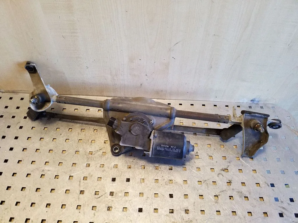 Front wiper linkage and motor 8511042110