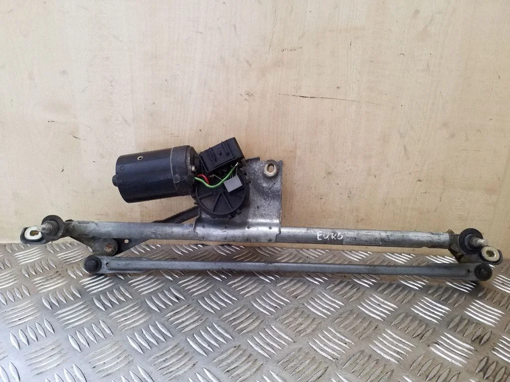 Front wiper linkage and motor 0390241142