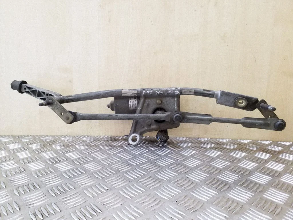 Front wiper linkage and motor 404606