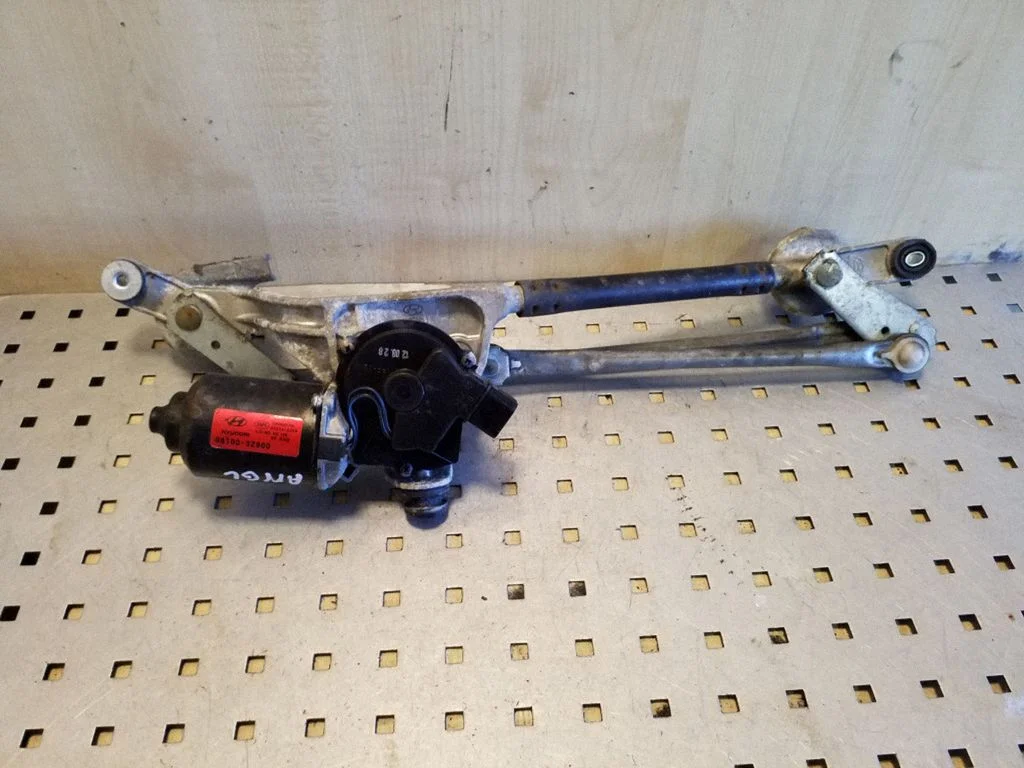 Front wiper linkage and motor 981003Z900