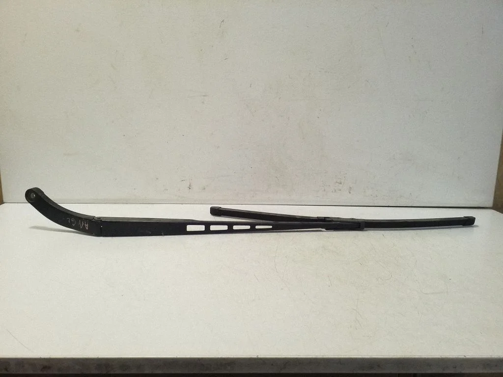 Front wiper blade arm 4F2955409