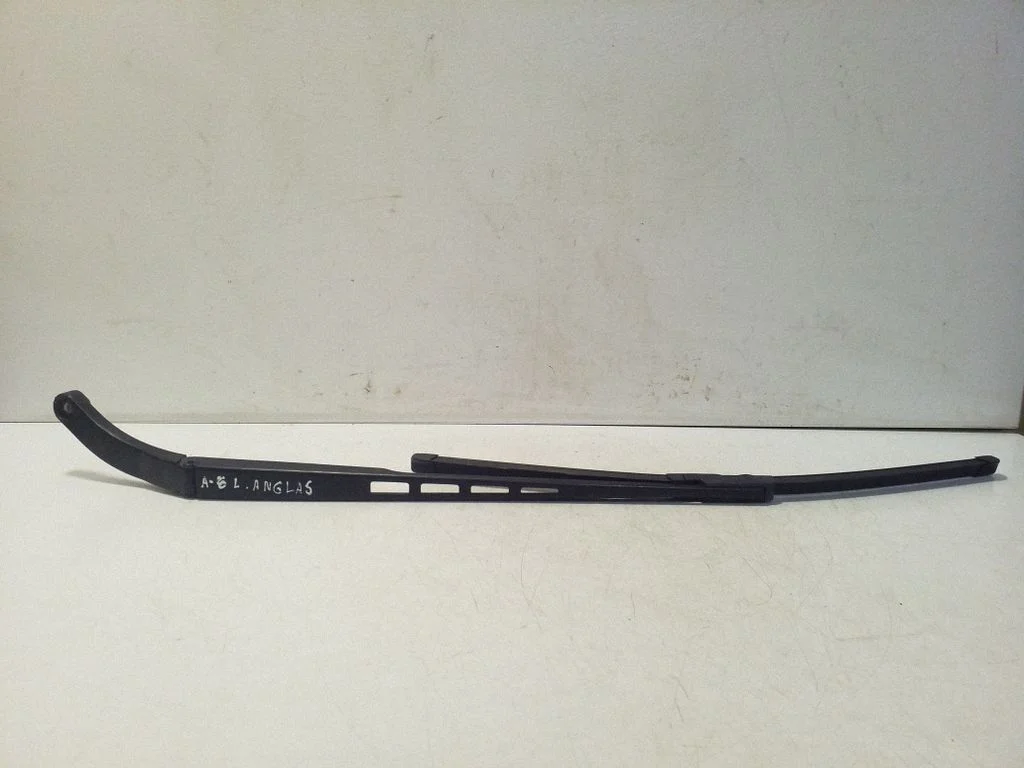 Front wiper blade arm 4F2955409