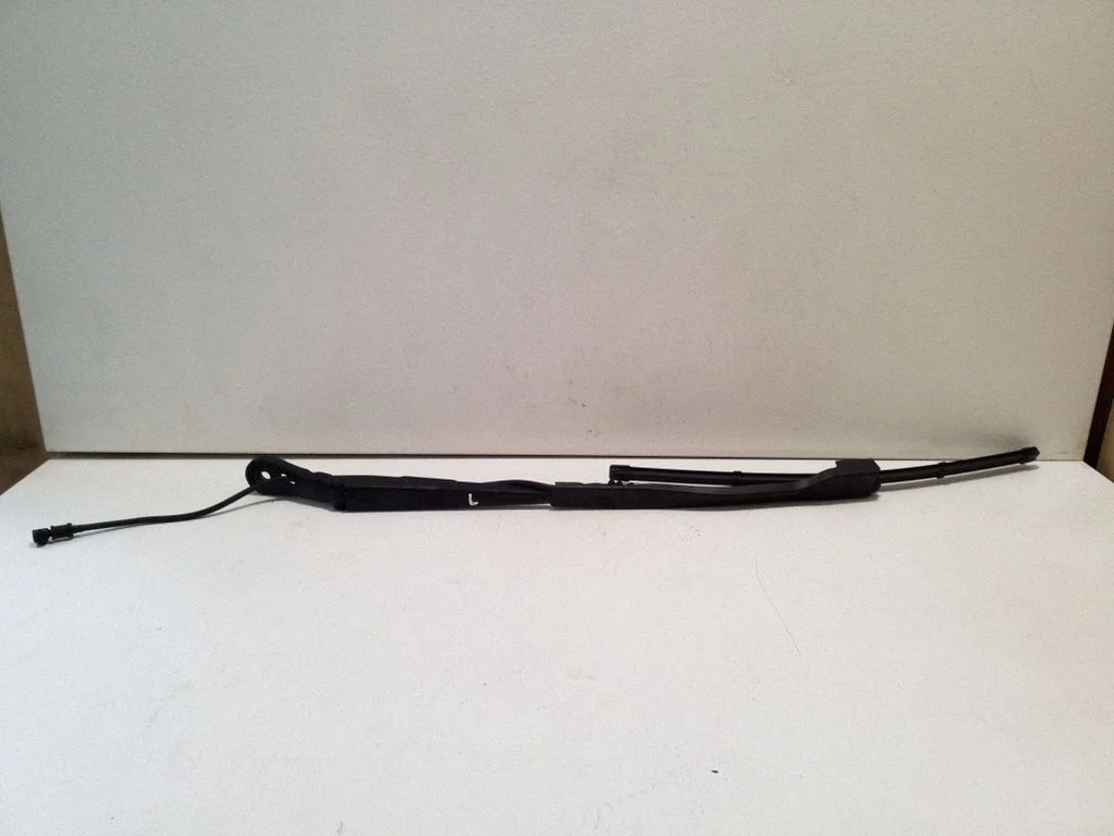 Front wiper blade arm 61619448921