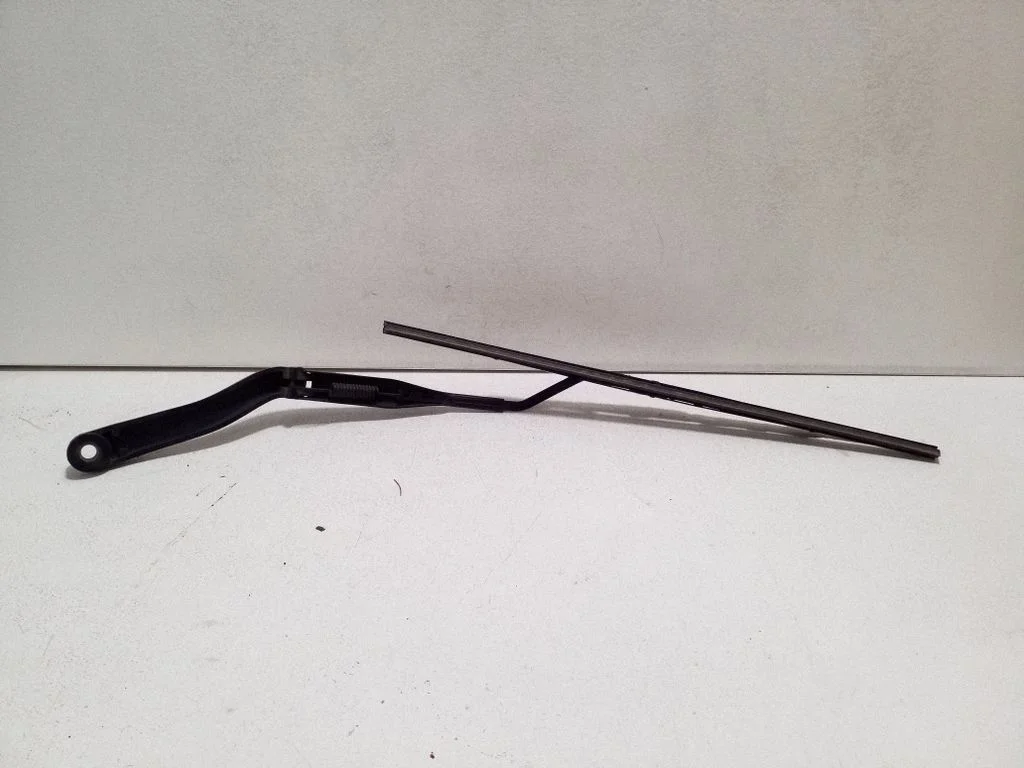 Front wiper blade arm 55157282AD