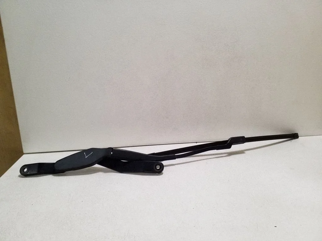 Front wiper blade arm A2188201044