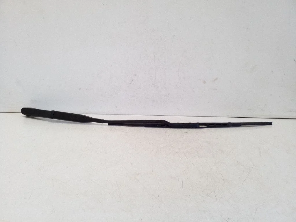 Front wiper blade arm – Opel Astra G (1998-2009)