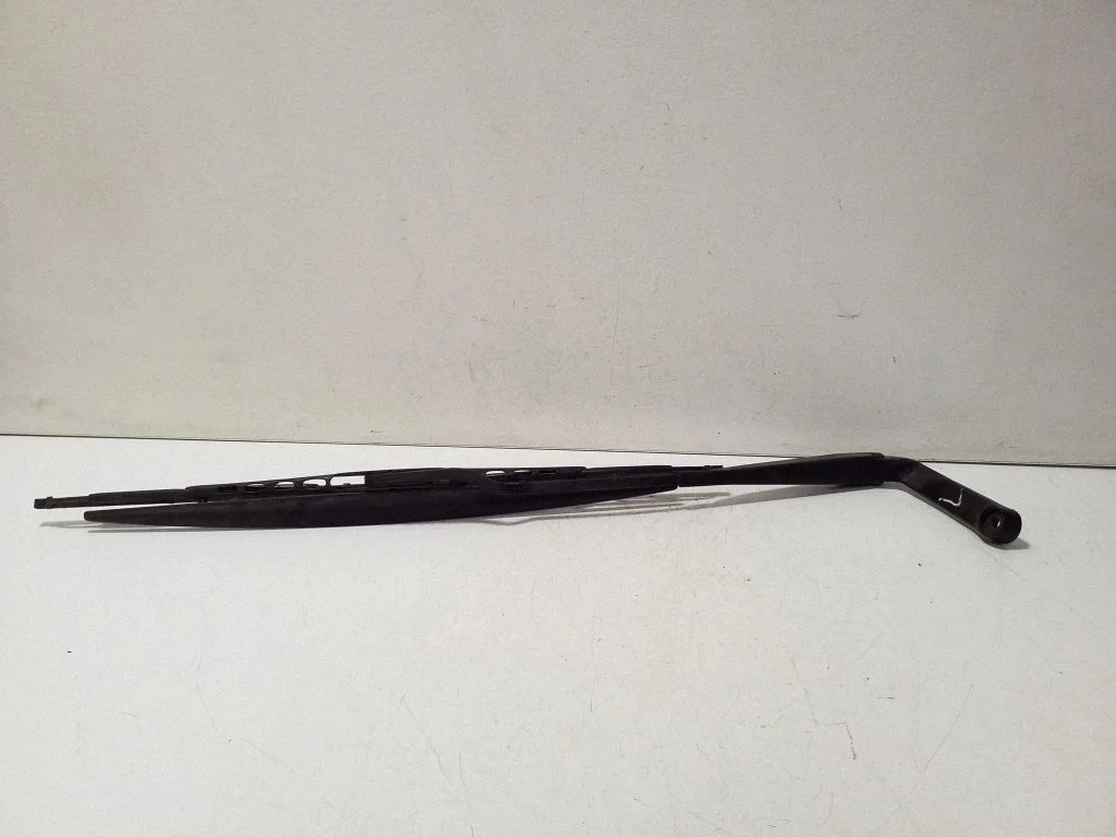 Front wiper blade arm 1H1955409A