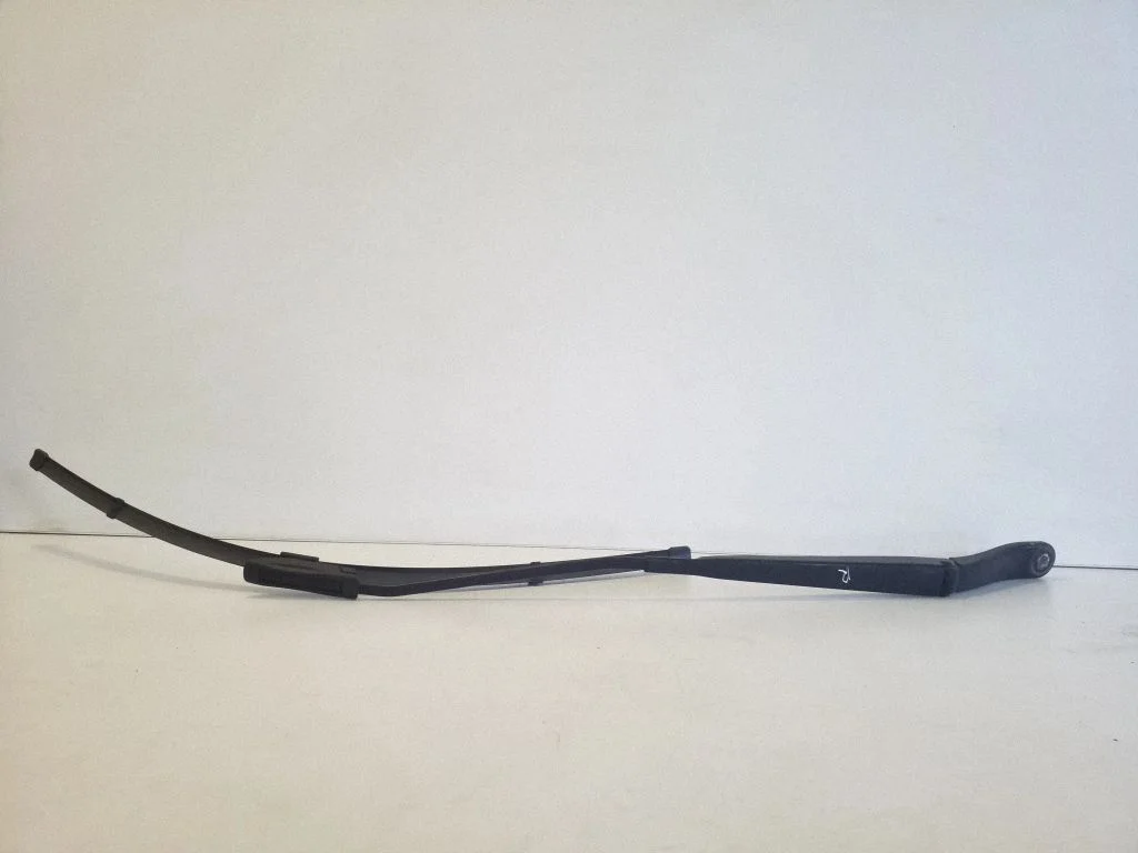 Front wiper blade arm – Opel Vivaro (2019-)