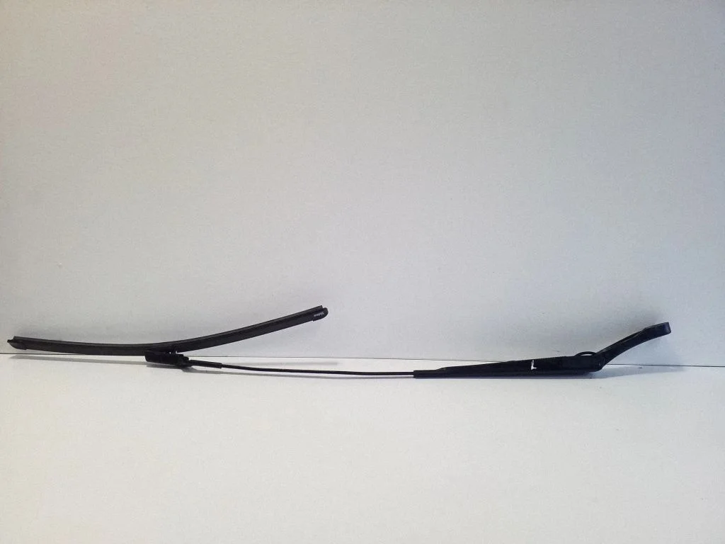 Front wiper blade arm 3V2955410