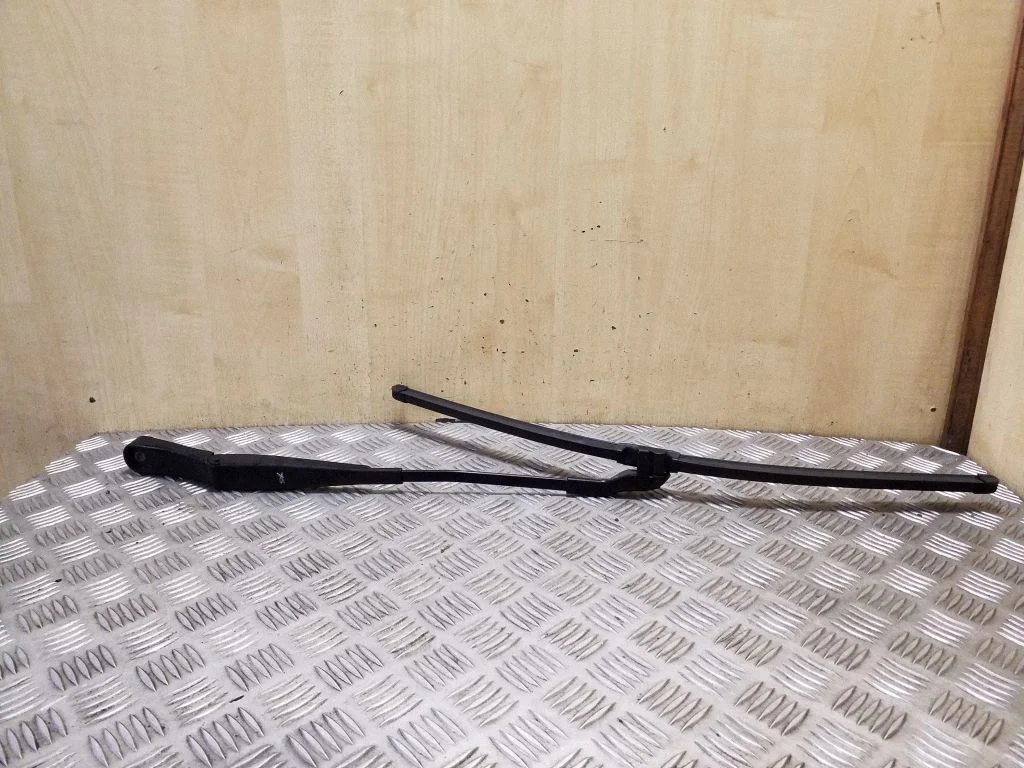 Front wiper blade arm 7P0955410C