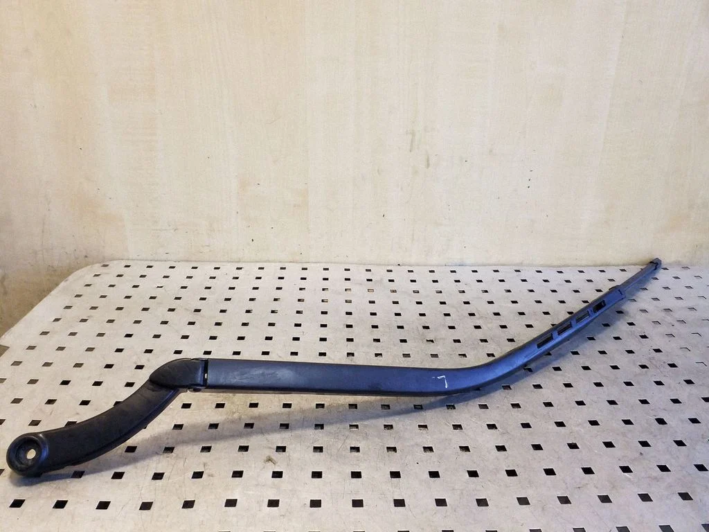 Front wiper blade arm – Jaguar XF X250 (2007-2015)