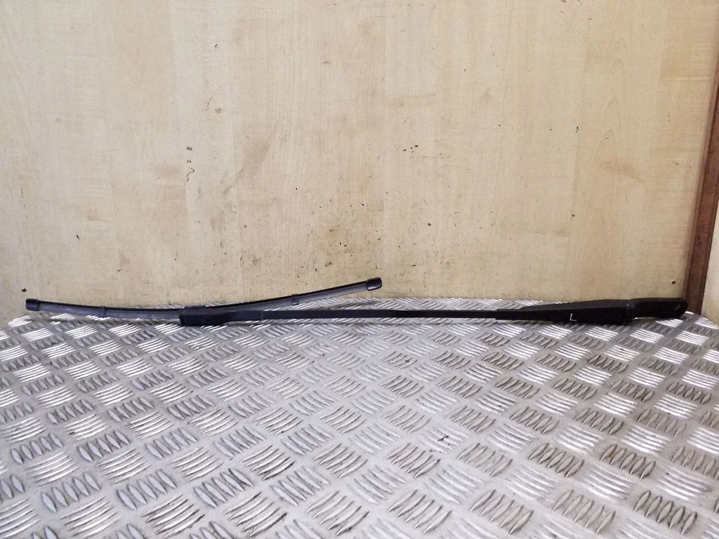 Front wiper blade arm 4G2955407B
