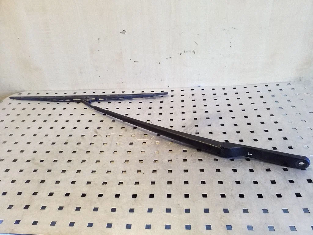 Front wiper blade arm 7075612PS