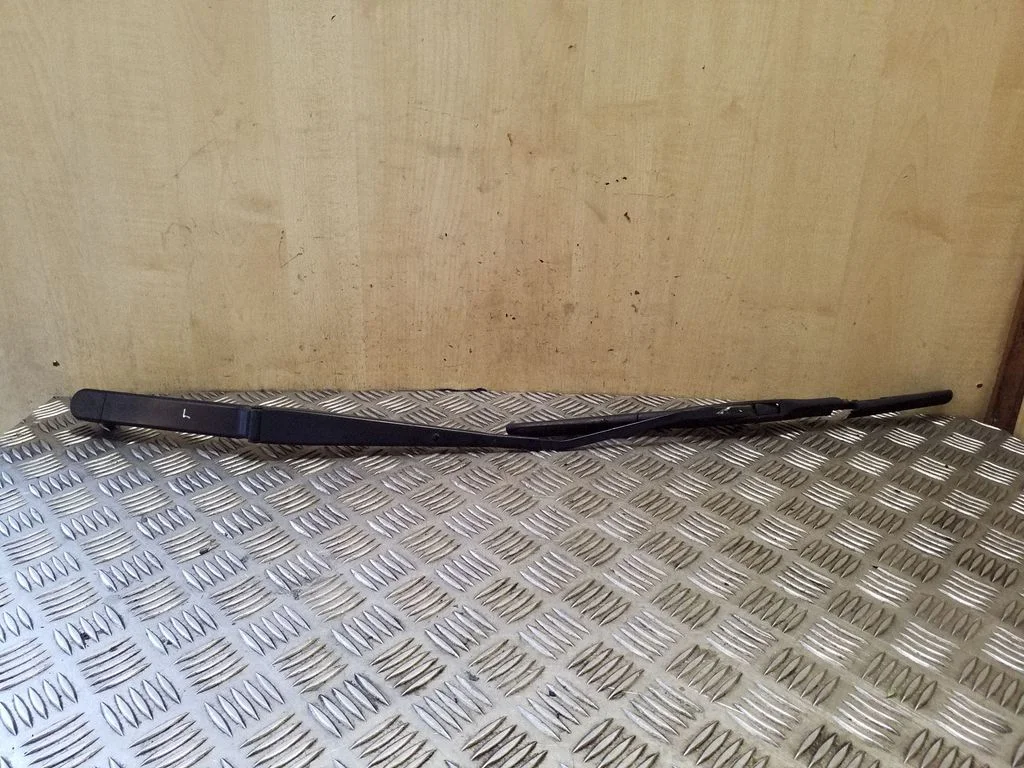Front wiper blade arm NWB7621