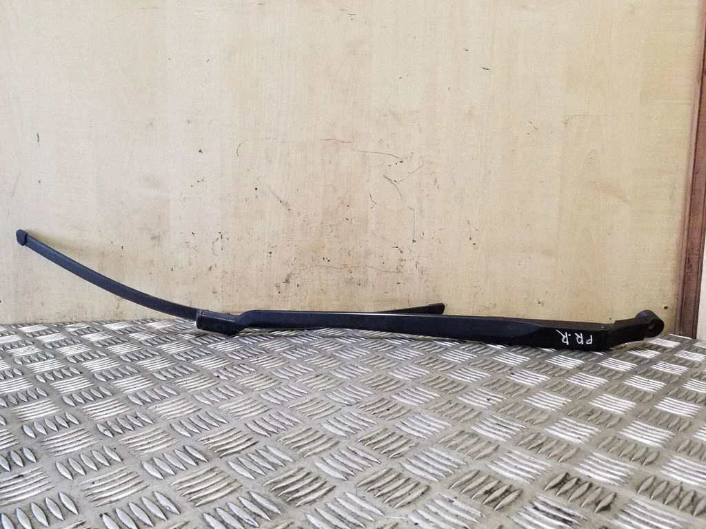 Front wiper blade arm 3392125679