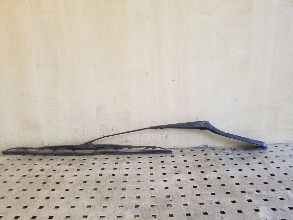 Front wiper blade arm 342772301