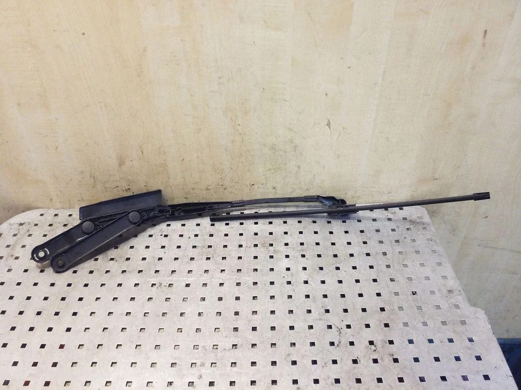 Front wiper blade arm 7P0955409C