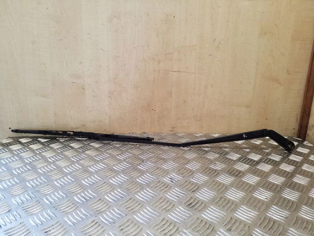 Front wiper blade arm 1J1955410A
