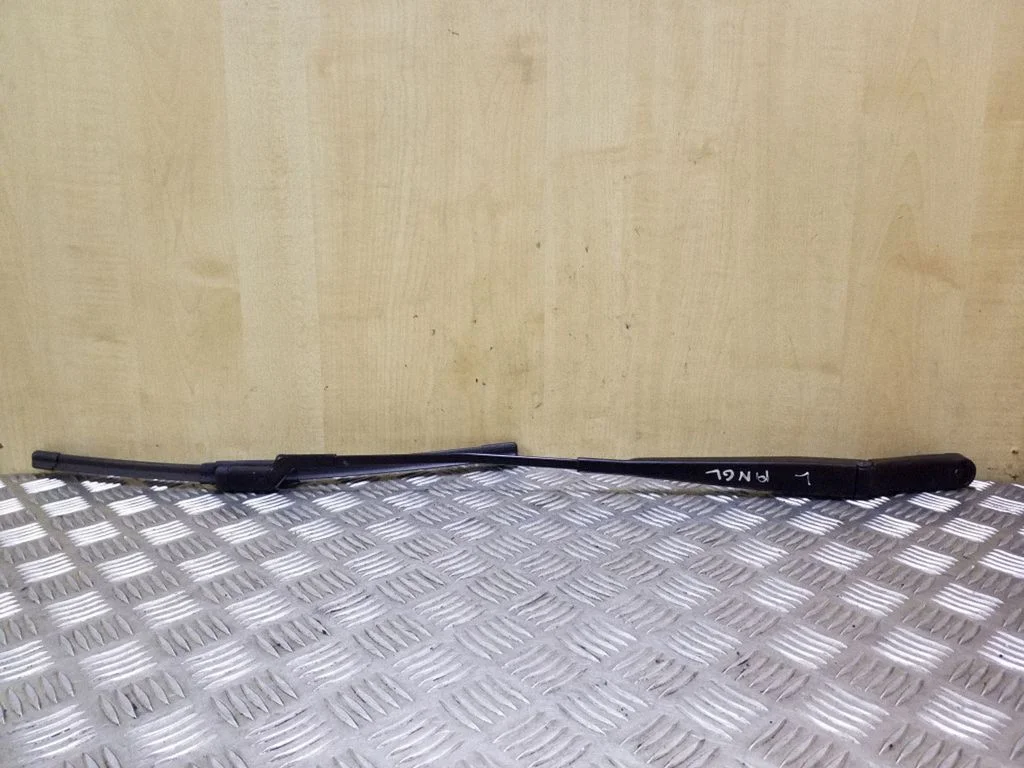 Front wiper blade arm 3AC955409
