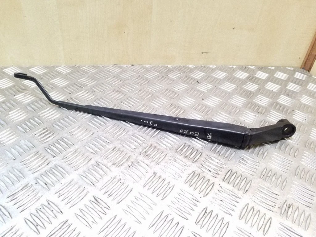 Front wiper blade arm 6799NWB
