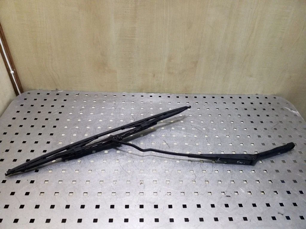 Front wiper blade arm 701955409A