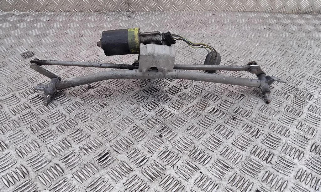 Front wiper linkage 893955113A