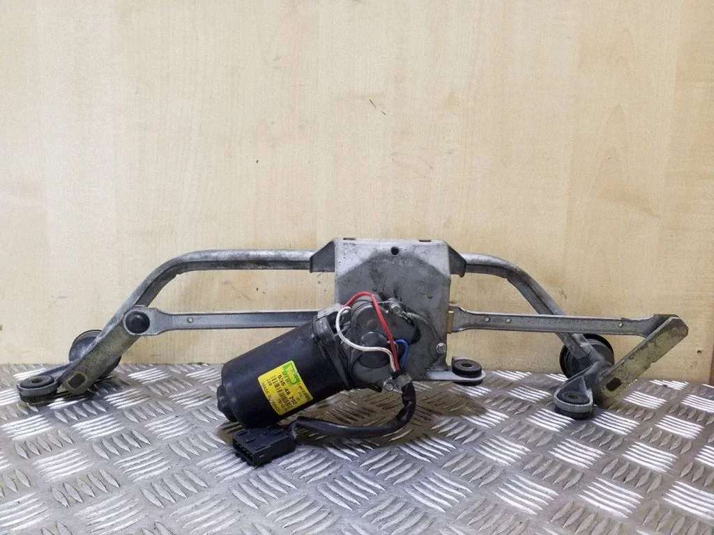 Front wiper linkage 53548702